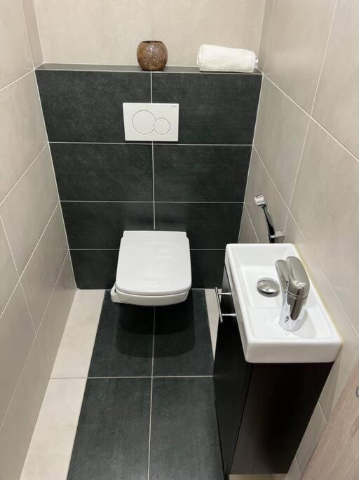 Sparrow Apartmens - Vrabcia Ulica 9, Kosice Košice Exterior foto