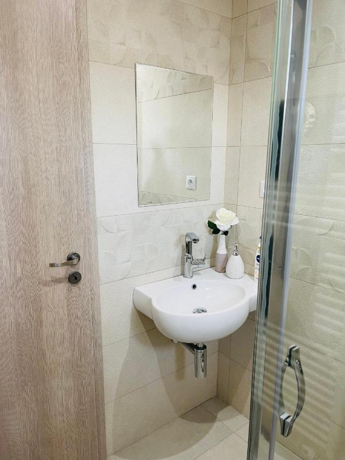 Sparrow Apartmens - Vrabcia Ulica 9, Kosice Košice Exterior foto